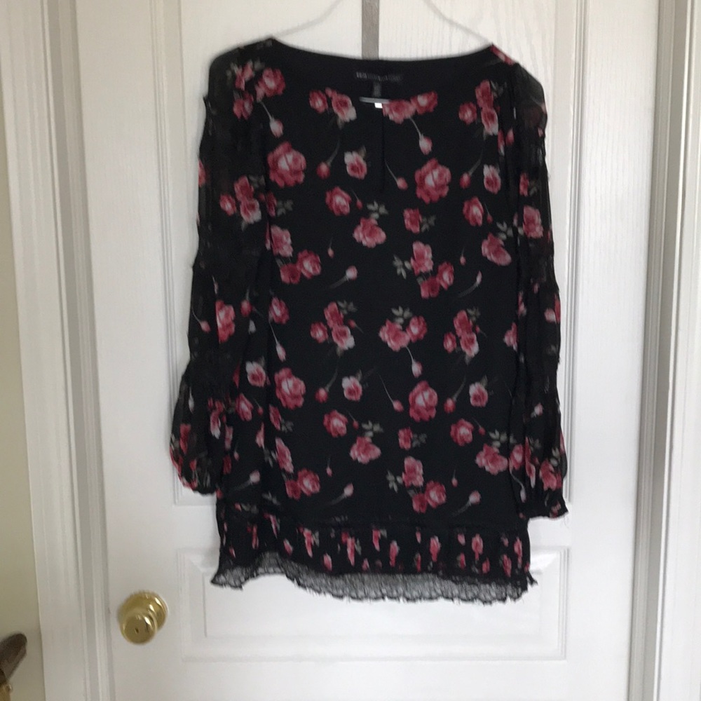 White house black market size 14 P ladies blouse